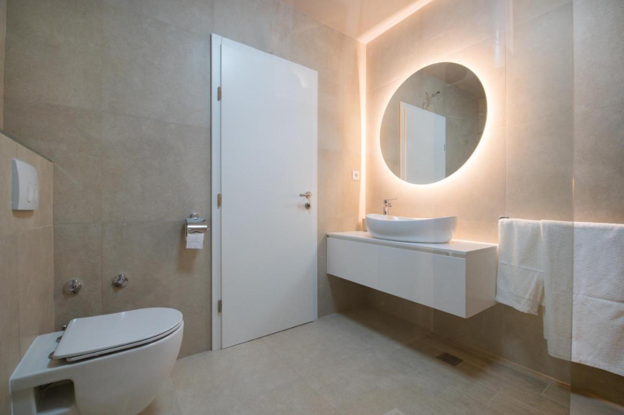 Brand New Aparment With Sea View & Swimming Pool At Ciovo - Villa Fiorentini Trogir Extérieur photo