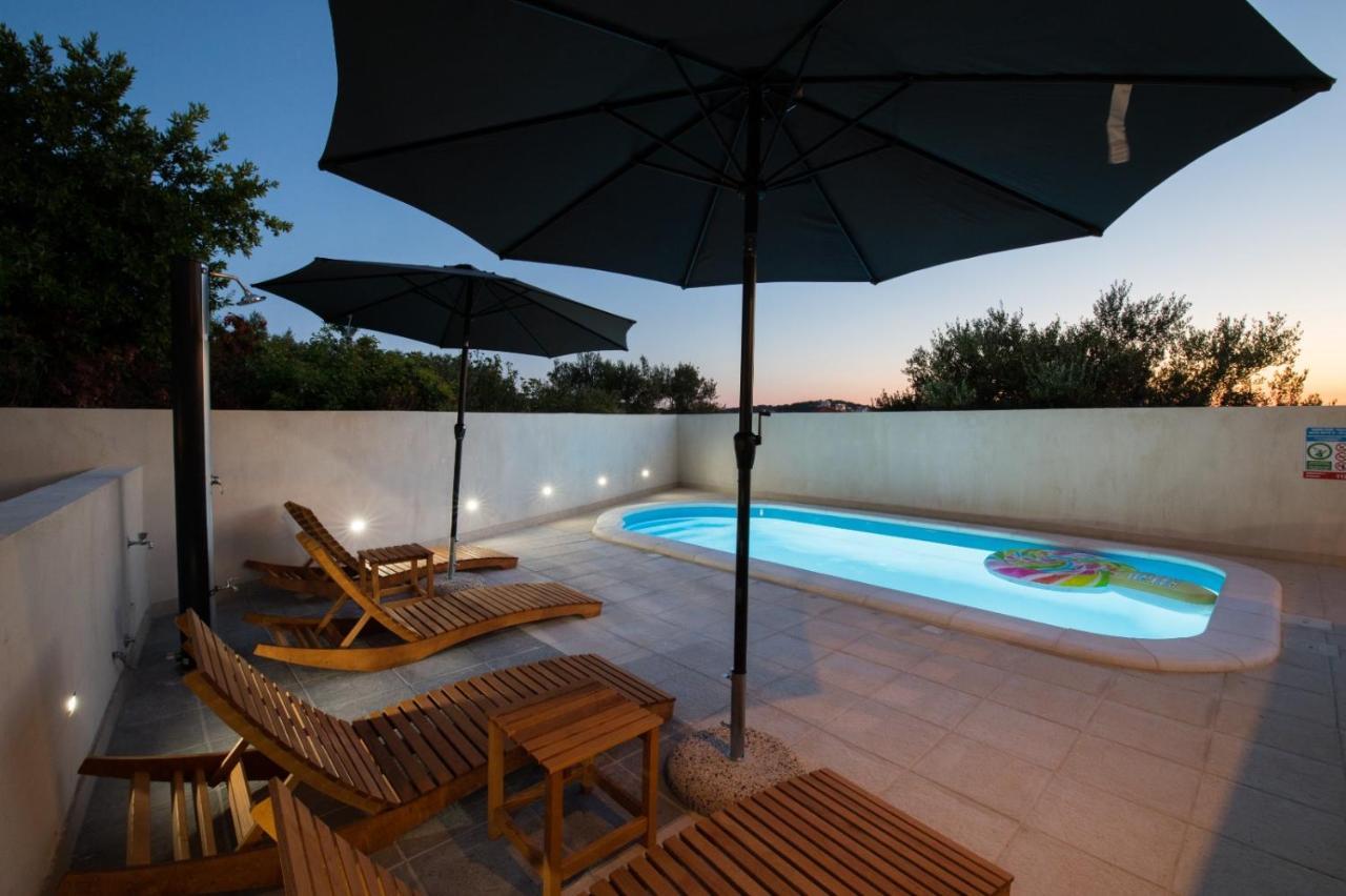 Brand New Aparment With Sea View & Swimming Pool At Ciovo - Villa Fiorentini Trogir Extérieur photo